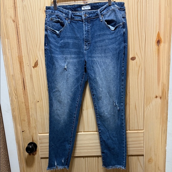 Special A Classic Blue Denim Jeans - Picture 1 of 6